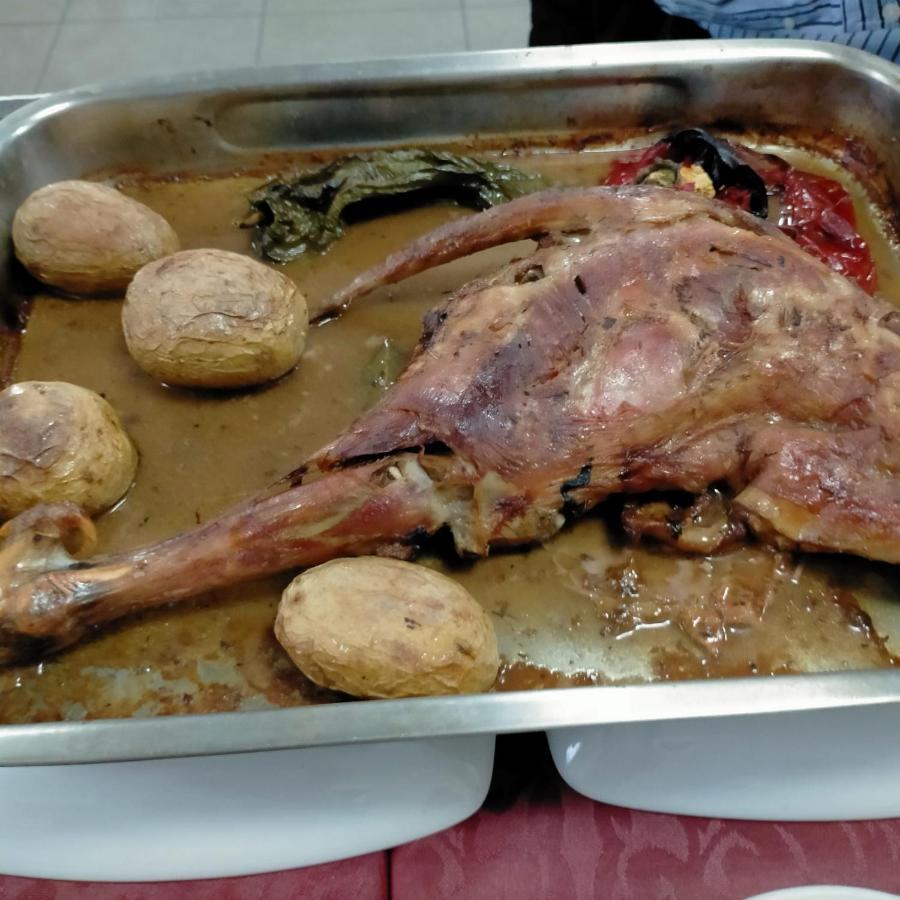 Albergue Santa Barbara Aliaga 外观 照片
